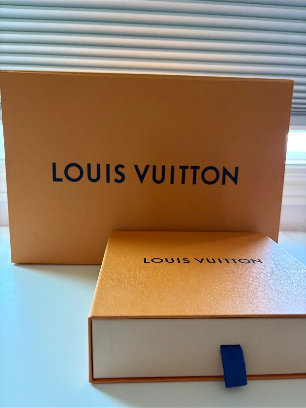 Mismatch: Fashion Packaging